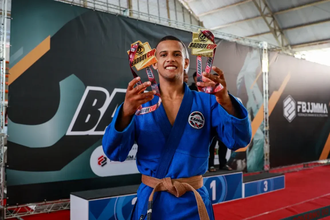 Ivaldo Silva Assis Santos atleta de jiu-jitsu