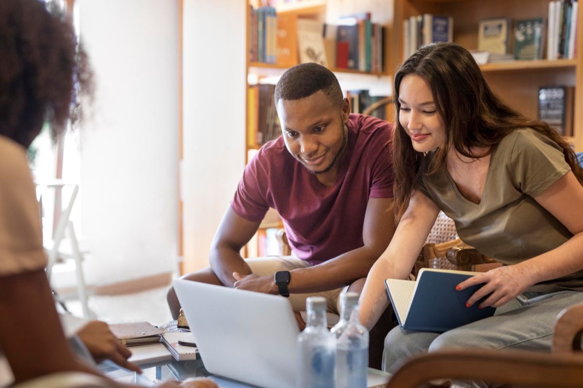 faculdade oferece cursos gratuitos
