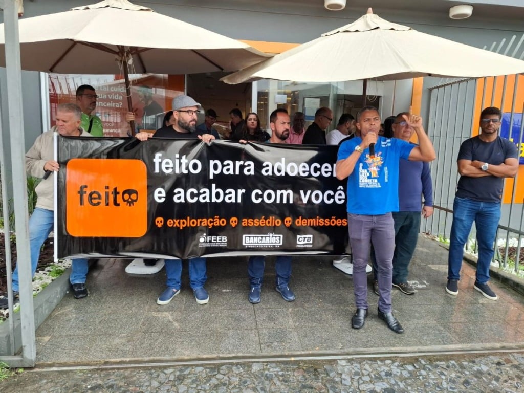 Fechamento de agência do Itaú em Feira de Santana gera protestos e preocupação Fechamento de agência do Itaú em Feira de Santana gera protestos e preocupação