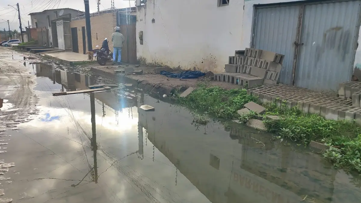 moradores reclamam do calçamento na rua Rio Verde - Conceição ll