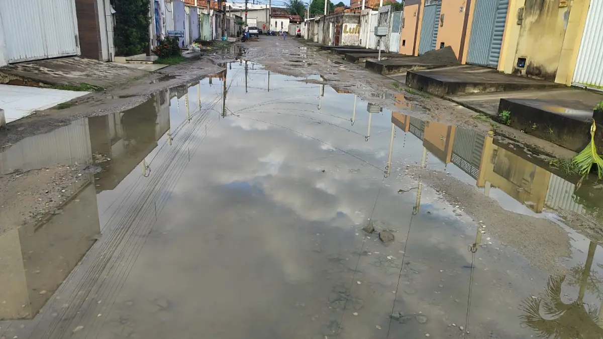 moradores reclamam do calçamento na rua Rio Verde - Conceição ll