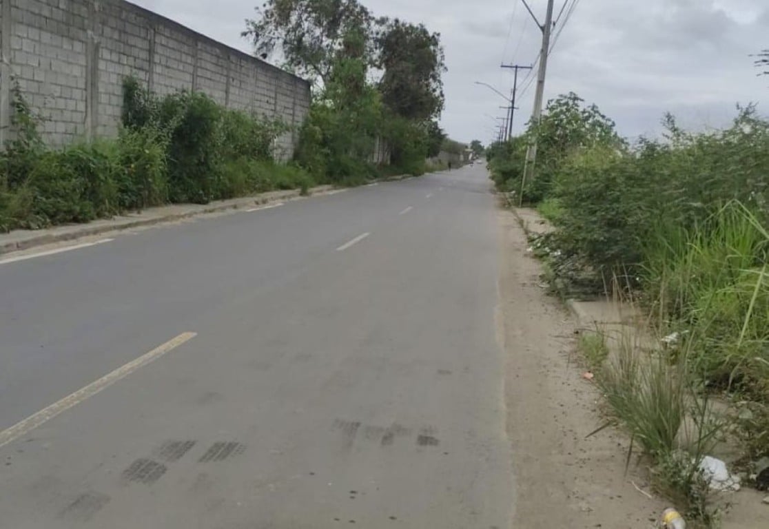 Avenida Periférica, bairro Subaé 