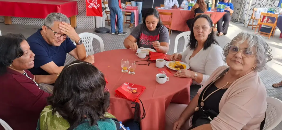 Café da Manhã dos bancários