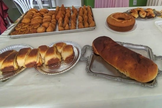 Moradores de comunidade do distrito de Humildes participam de curso gratuito de panificação