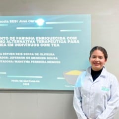Estudante de Feira de Santana cria farinha para autistas com enxaqueca e busca apoio para representar Bahia em feira científica nacional