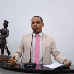 Luiz da Feira critica atraso de pagamentos pela Fundação José Silveira hospital do câncer