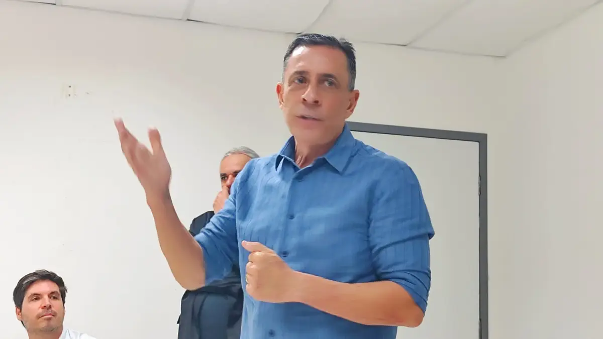 Oficina de Eletromobilidade no Transporte Público