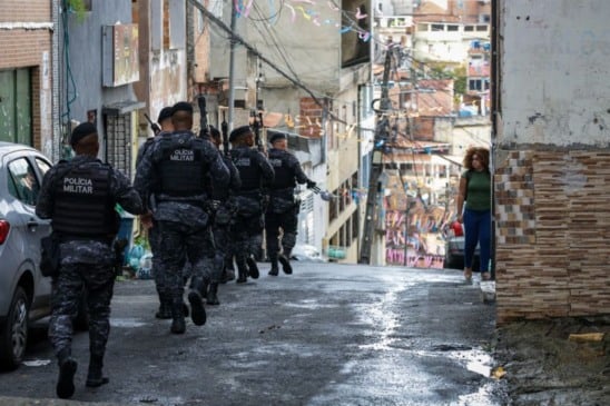 Operação força total e dominus areae