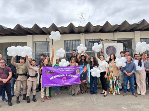 Polícia Civil homenageia delegada Patrícia Aires durante a campanha Agosto Lilás