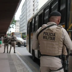 Polícias Militar e Civil reduzem em 53% os roubos em ônibus no primeiro semestre