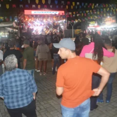 abertura da Festa do Vaqueiro em Ipuaçu