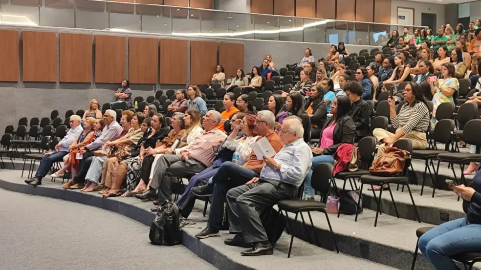 Seminário sobre TEA em Feira de Santana