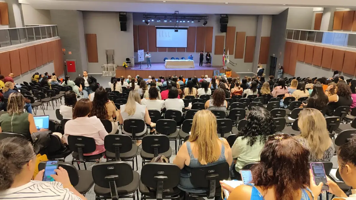 Seminário sobre TEA em Feira de Santana