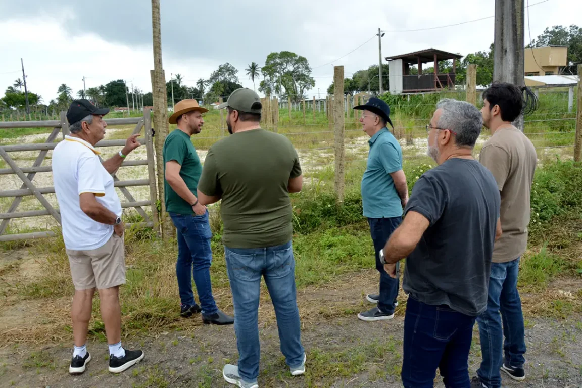 Visita técnica no Parque de Exposição marca os preparativos para a Expofeira 2025
