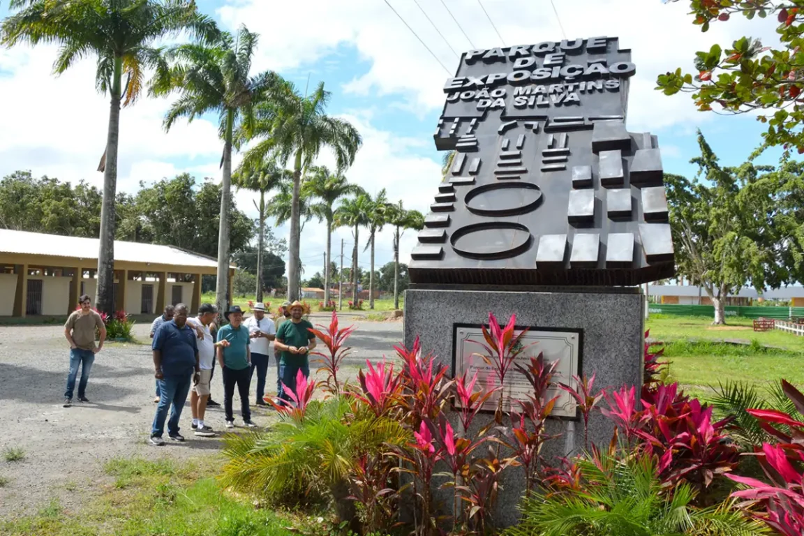 Visita técnica no Parque de Exposição marca os preparativos para a Expofeira 2025
