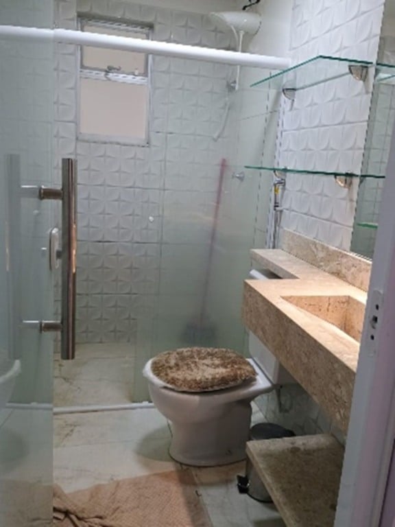 Aluga-se-apartamento com móveis