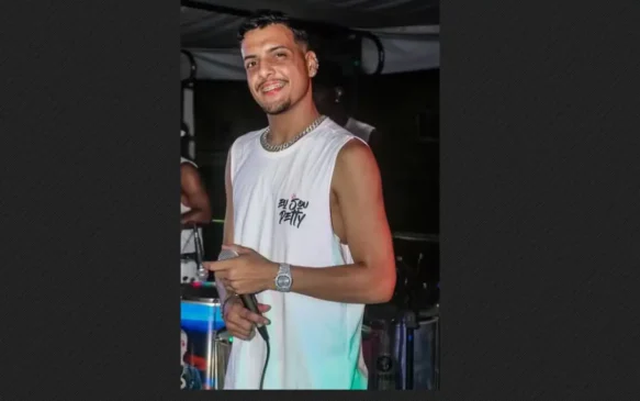 cantor de pagode é espancado