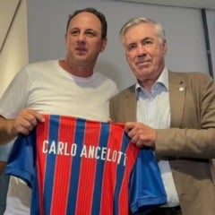Carlo Ancelotti acompanha partida Bahia x Santos na Arena Fonte Nova