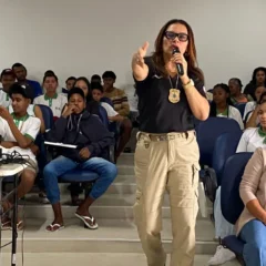 Dercca e DAI realizam ação em escola de Feira
