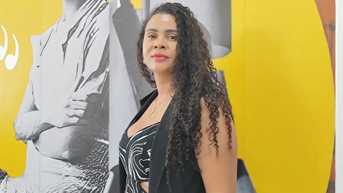 estudante faz apelo a Lewis Hamilton para apoiar mãe de colega com câncer