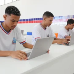 estudantes baianos premiados em olíimpíadas de foguetes e astronomia