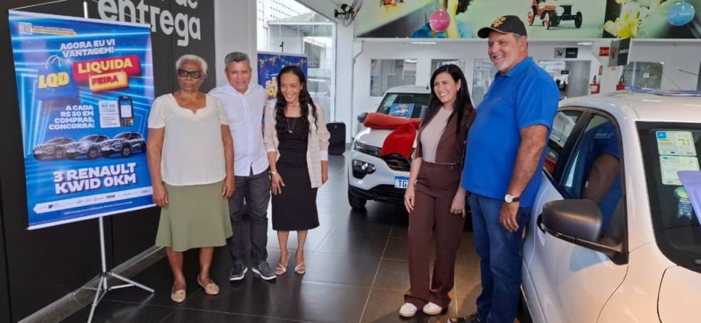 Sorteados da Campanha São João de Prêmios da CDL recebem carro zero km nesta sexta (15) Sorteados da Campanha São João de Prêmios da CDL recebem carro zero km nesta sexta (15)