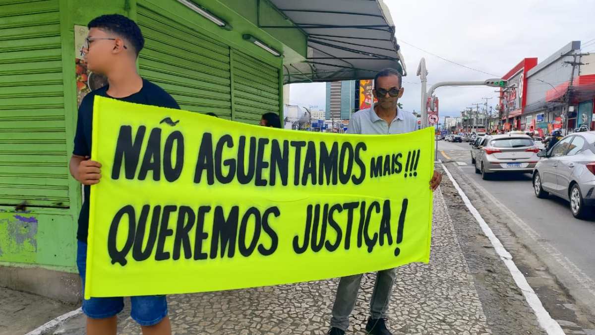 Manifestação de Ex-Funcionários