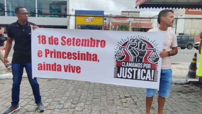 Manifestação de Ex-Funcionários