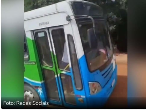 Ônibus em Maraú