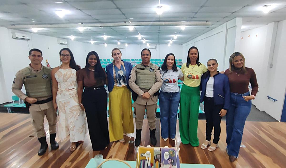 Violência, bullying e evasão escolar: alunos de escola municipal recebem palestra no bairro Gabriela em Feira de Santana