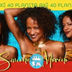Cantora de samba e axé Simone Moreno
