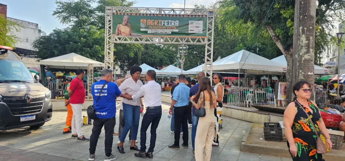 AgriFeira reúne cultura, agricultura familiar e economia solidária no centro de Feira de Santana
