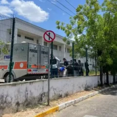 Ataque a tiros nem escola no Ceará