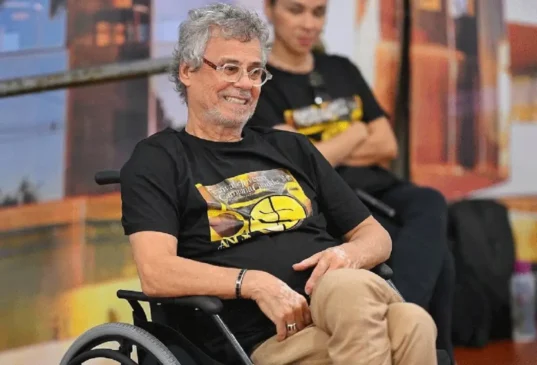 Carlinhos de Jesus