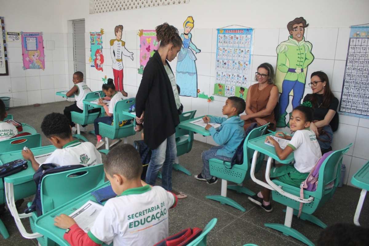 Divulgado calendário de reposição das aulas por paralisações na rede municipal
