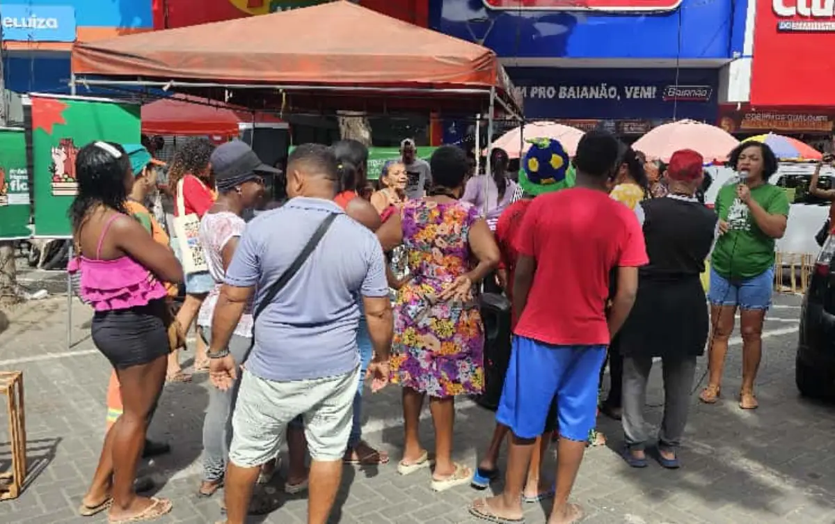 Feirantes da Marechal realizam café da manhã coletivo para celebrar o aniversário de Feira de Santana