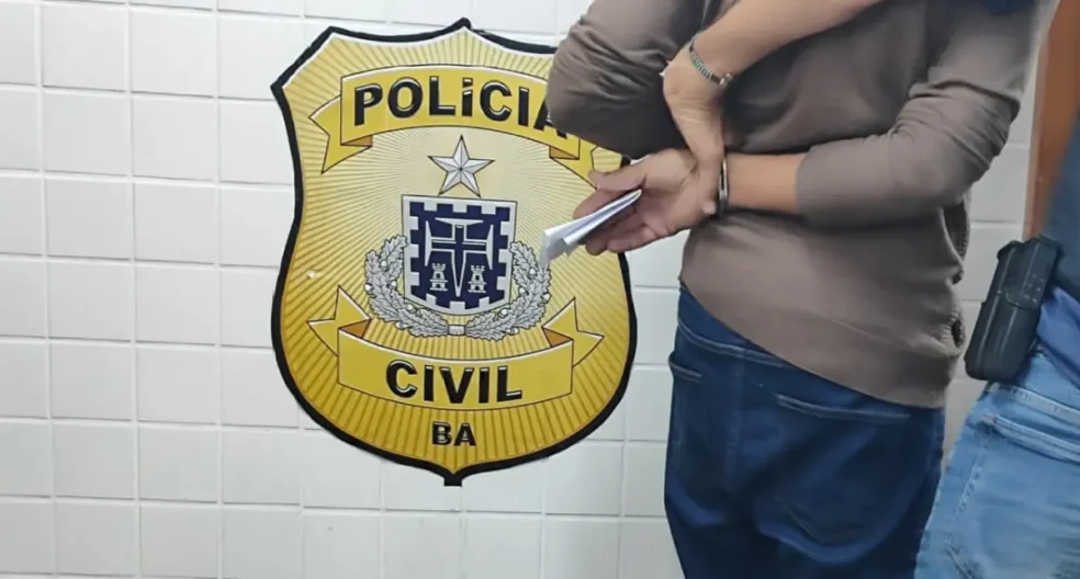 Polícia civil - casal preso suspeito de matar homem em situação de rua