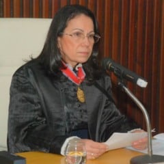 Primeira mulher a ocupar a Presidência do TJBA, Desembargadora Sílvia Zarif se aposenta