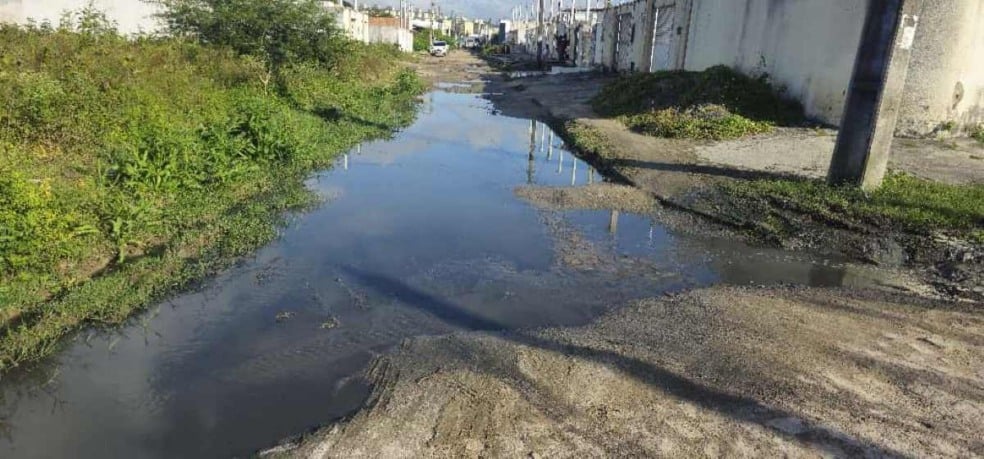 Moradores relatam problemas em rua do bairro Conceição II