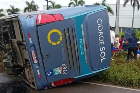 Acidente com ônibus