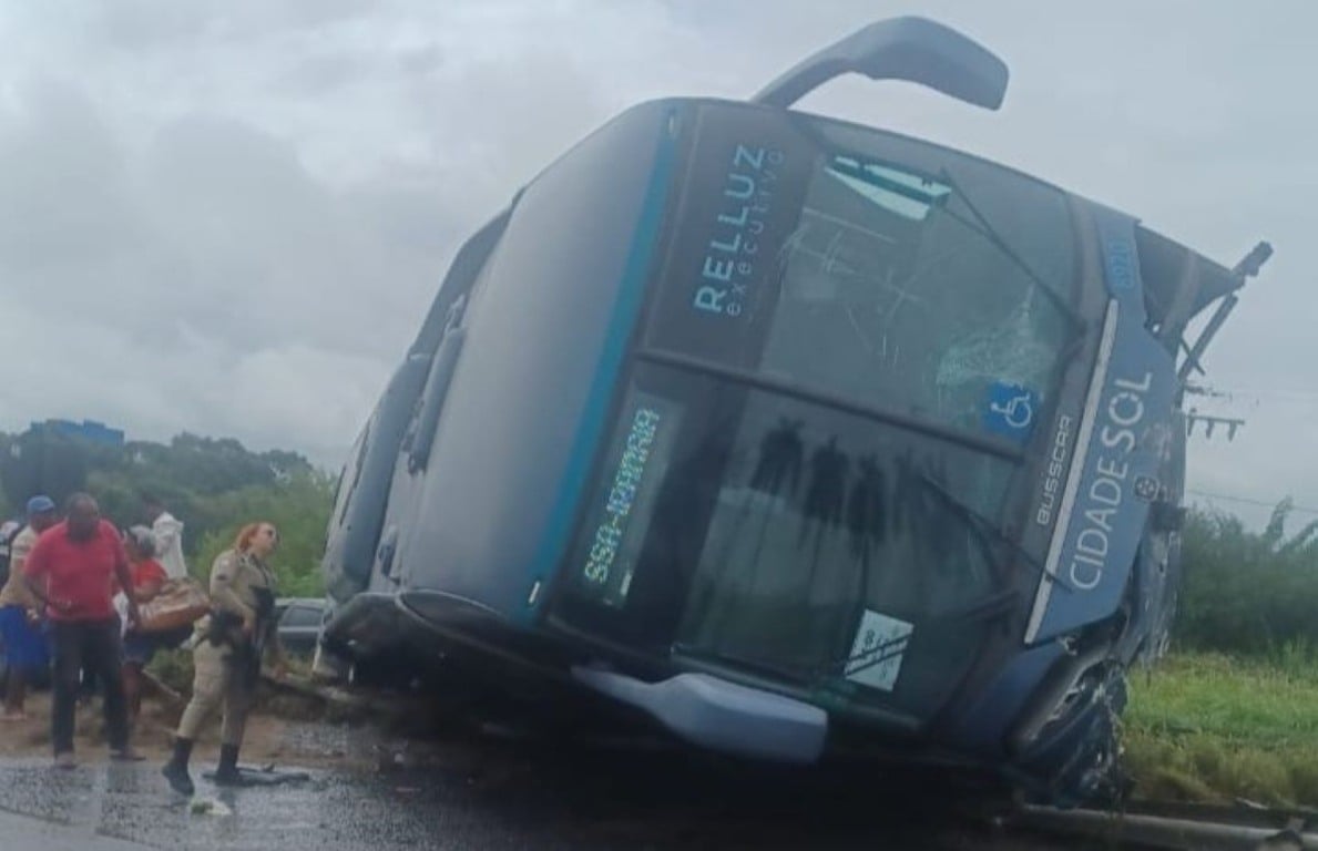 Acidente com ônibus