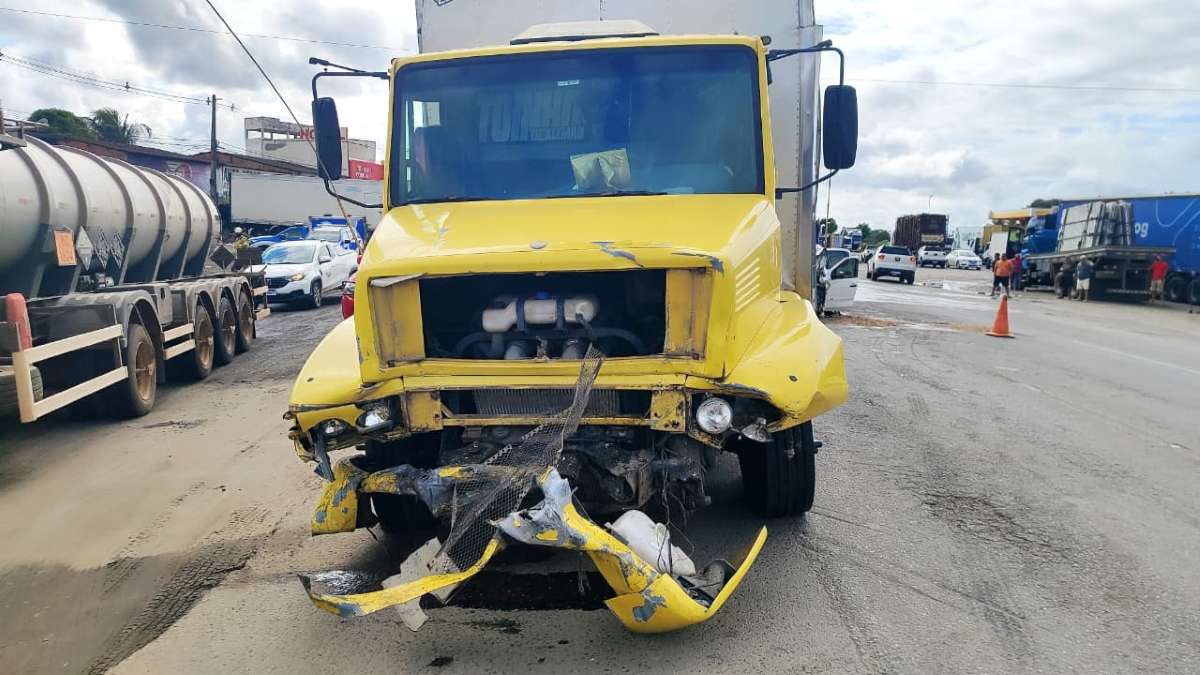 Acidente na BR-101