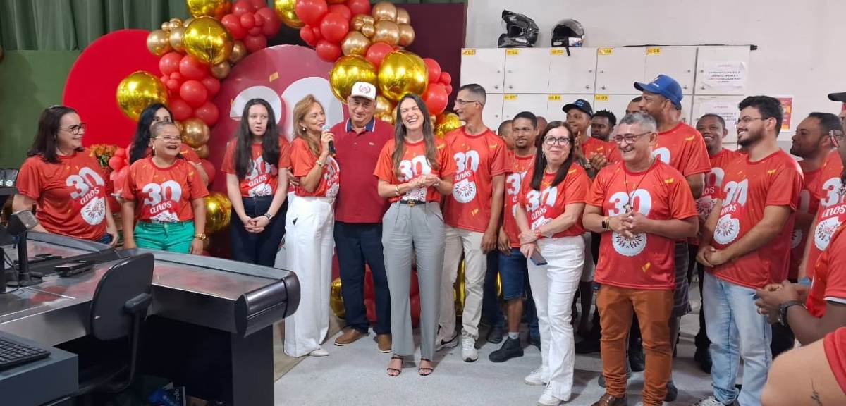Com café da manhã para os clientes, Grupo 2 de julho celebra 30 anos de existência; ofertas especiais fazem parte da comemoração
