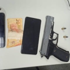apreensão arma de fogo com adolescentes suspeitos de roubo