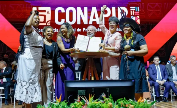 Presidente anuncia construção da Casa da Igualdade Racial da Bahia