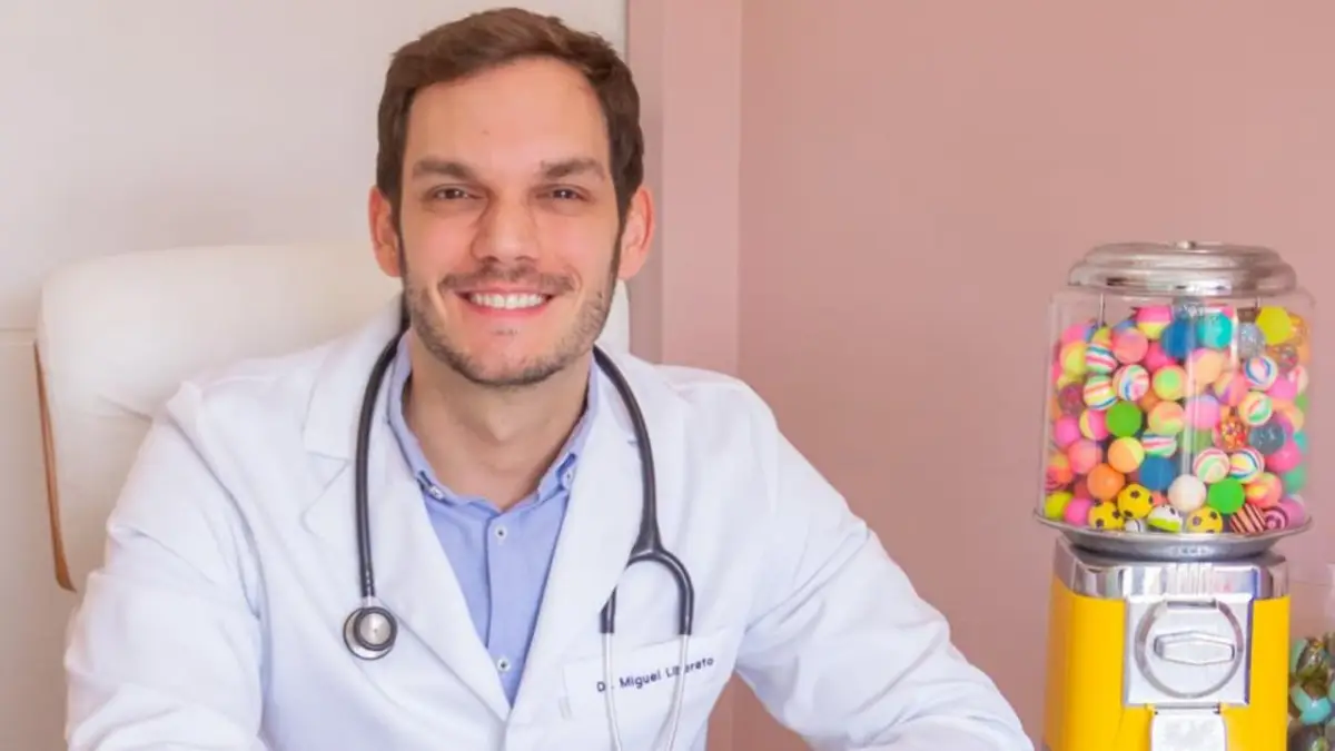 médico