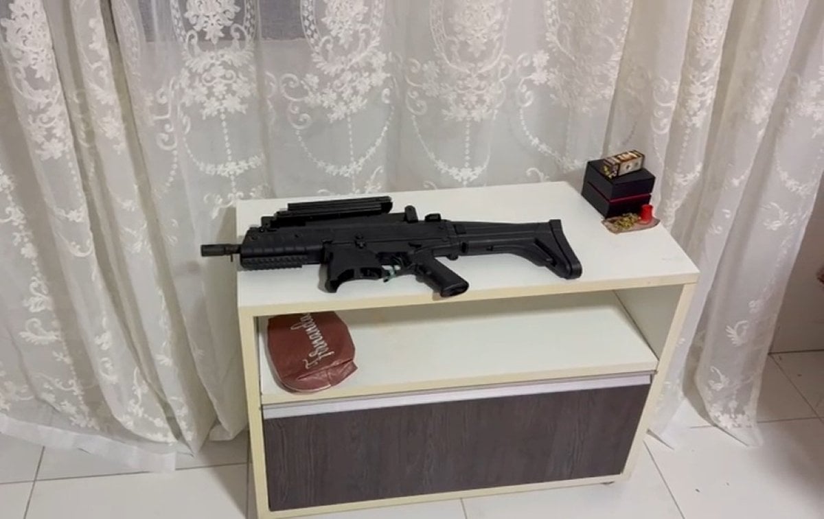 Polícia Civil prende pai e dois filhos por crimes financeiros em Jequié; família ameaçava médico para extorquir dinheiro