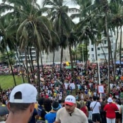 Manifestantes em Salvador