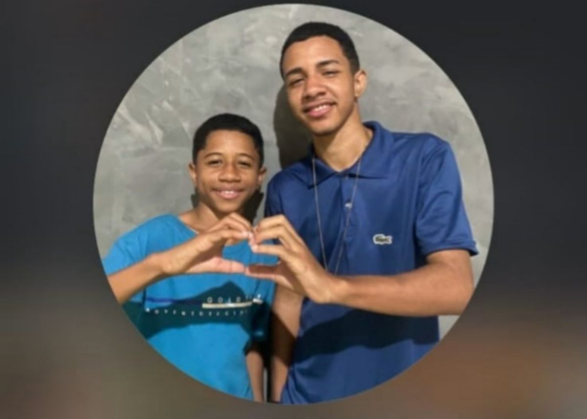 Mateus, de 14 anos, e Samuel, de 17