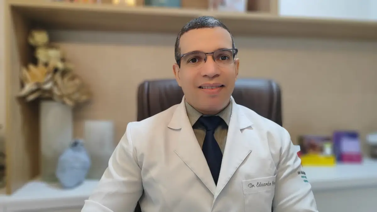 médico Eduardo Cerqueira
